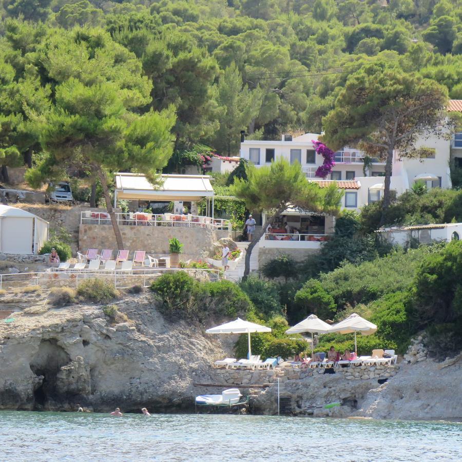 Rosys Little Village Skála Екстериор снимка